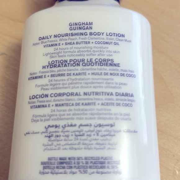 Gingham by Bath and Body Works body moisturizing lotion. 236 ml / 8oz. - Picture 4 of 4